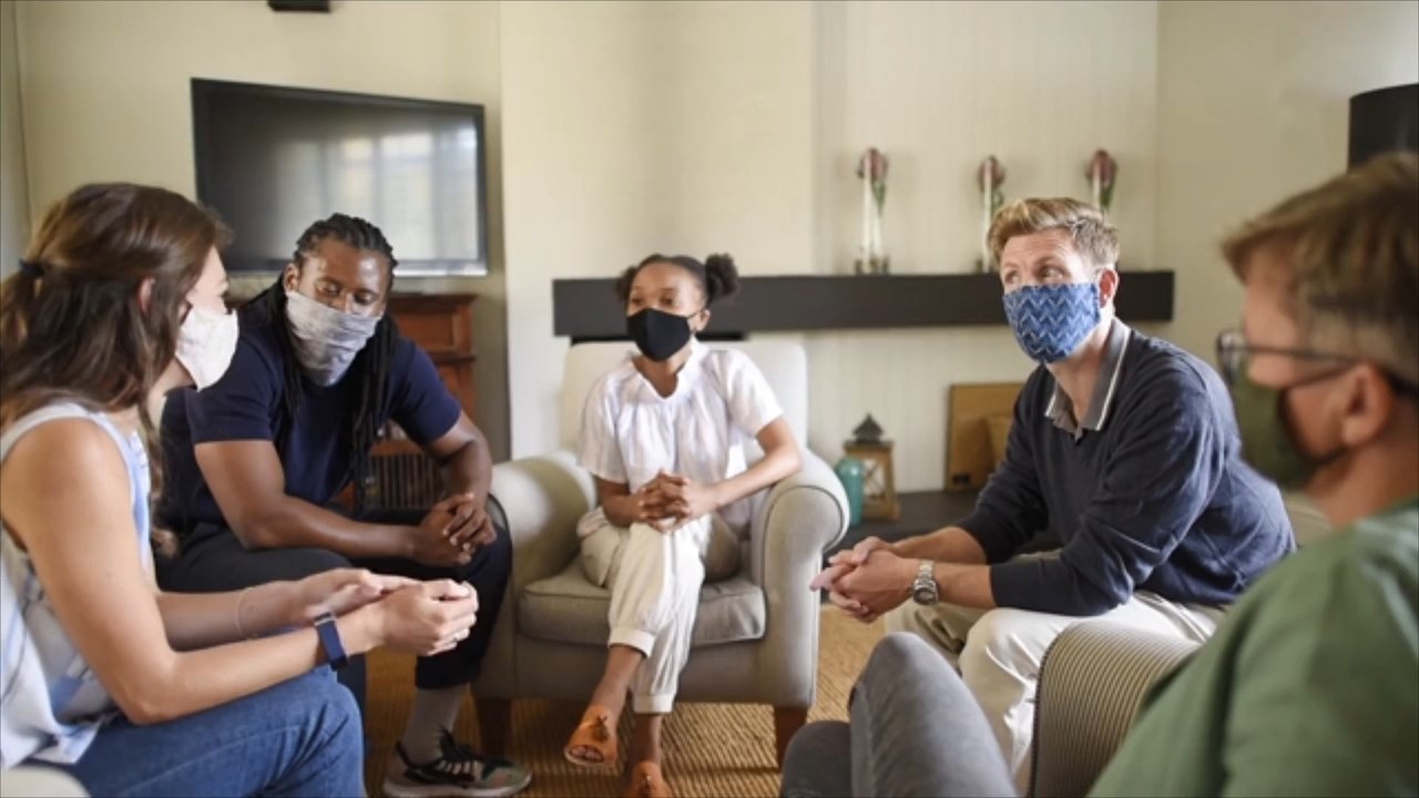 L'OMS conseille aux personnes vaccinées de continuer à porter un masque