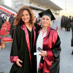 NİMET SÜNER 74 YAŞINDA CERRAHPAŞA TIP FAKÜLTESİ'NDEN MEZUN OLDU