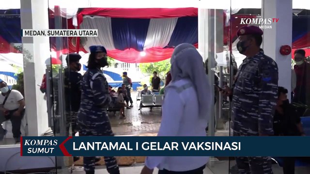 Lantamal I Belawan Gelar Vaksinasi Massal