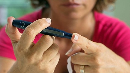 Diabetes के मरीजों को कभी नहीं करनी चाहिए ये गलतियां, बढ़ सकता है Blood Sugar Level । Boldsky