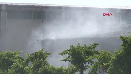 ELAZIĞ YANGIN ÇIKAN GERİ DÖNÜŞÜM TESİSİNDEKİ ZARAR, GÜN AĞARINCA ORTAYA ÇIKTI