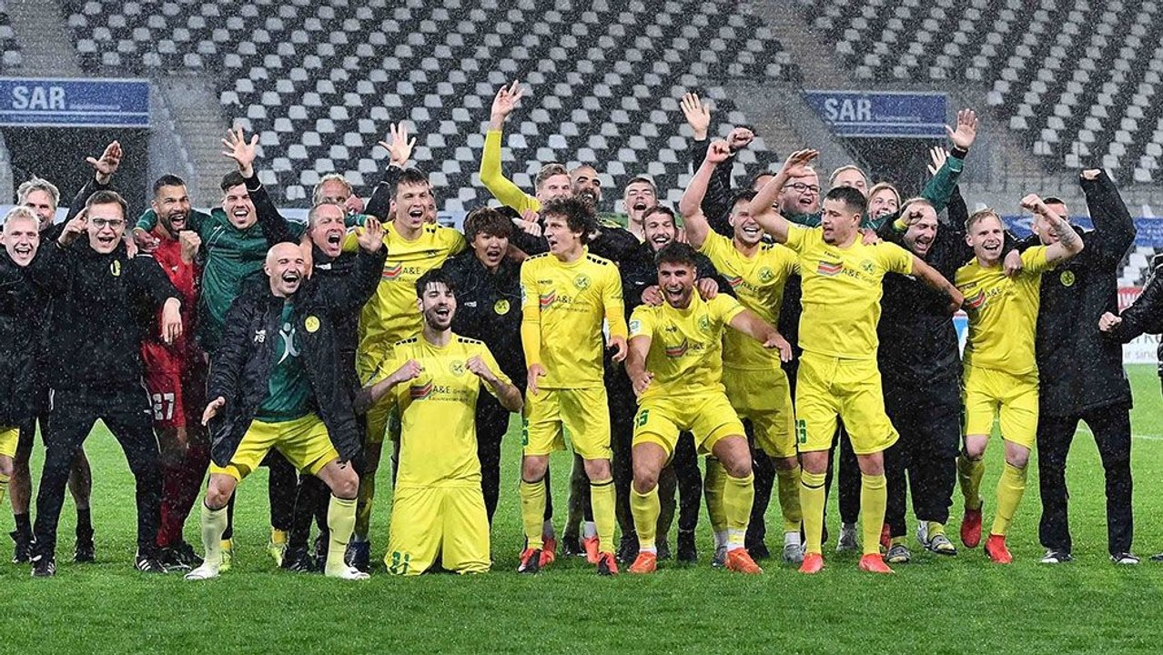 Sensation: Straelen kegelt Rot-Weiss Essen aus dem Landespokal