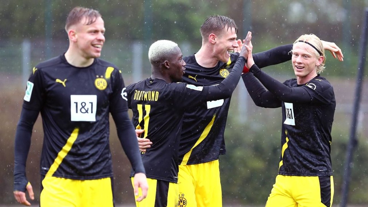 Tigges und Passlack treffen: Borussia Dortmund II überrollt Gladbach