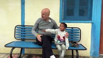 Anupam Kher Sponsors The Education Of A Child He Meets At Railway Station