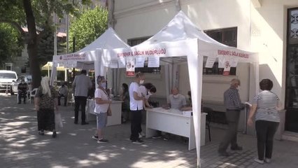ESKİŞEHİR - Randevusuz Kovid-19 aşı uygulaması için noktalar oluşturuldu