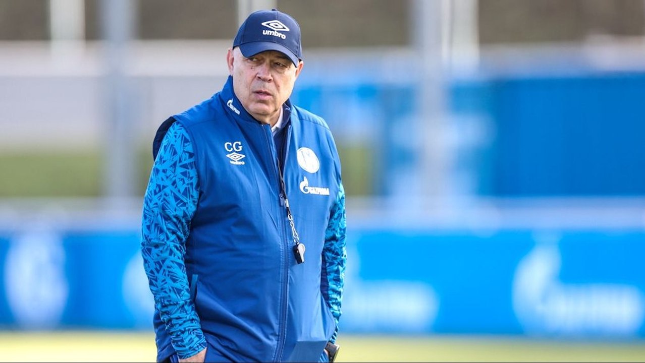 'Lassen Sie mich das mal angehen' - Gross' erstes Training auf Schalke