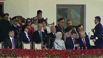 Davutoğlu ve Kılıçdaroğlu'nu güldüren an!