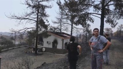 Hallan al menos a cuatro personas muertas en el peor incendio de la historia de Chipre