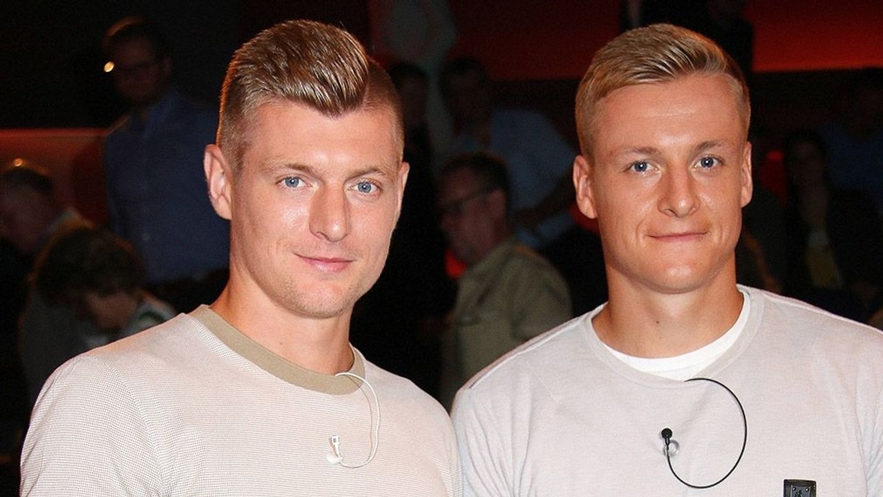 Vom Bolzplatz in La Liga - Familie Kroos und Training im Kinderzimmer