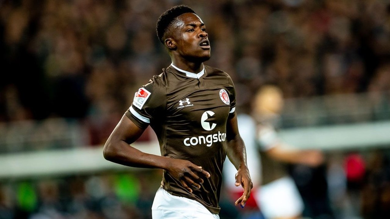 Flink und dribbelstark: Die besten Tore von St. Paulis Christian Conteh