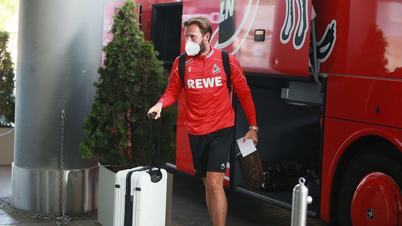 Höger: 'Mit unserem Verhalten positiv voran gehen'