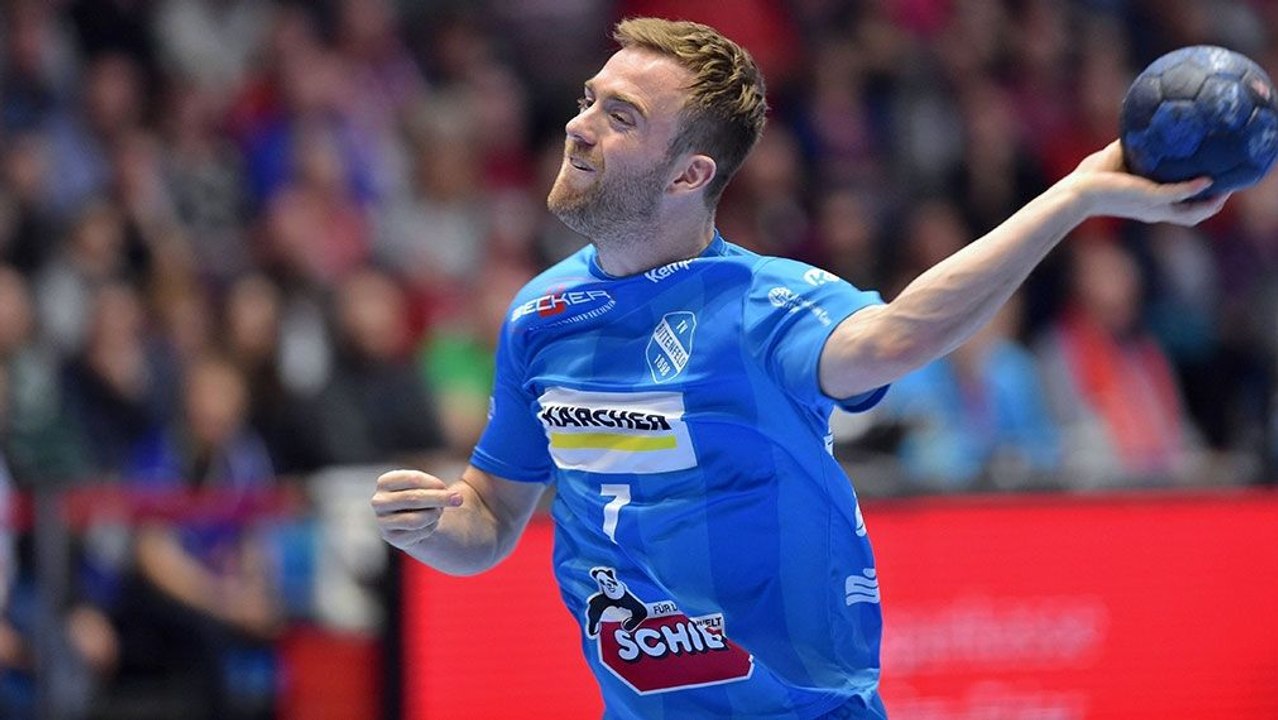 Schagens Mittelfinger im Instacheck, Roggisch stellt 'Traum-7' auf