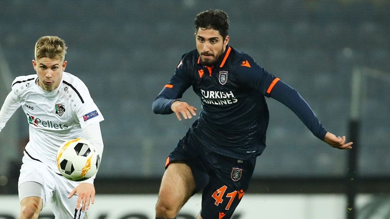 'Ey, du spielst gerade mit Robinho!' - Özcan über Basaksehir