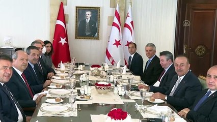 LEFKOŞA - Dışişleri Bakanı Mevlüt Çavuşoğlu KKTC'de - Heyetler arası görüşme