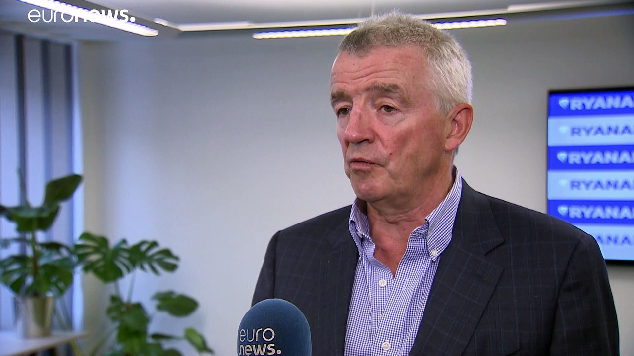 Billigfliegerchef ruft zu einheitlichen Reisebestimmungen in Europa auf