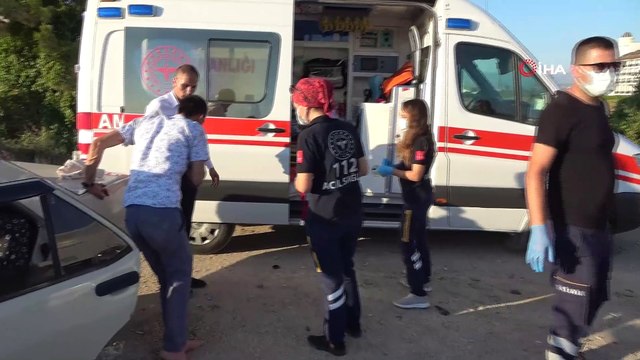 Biri camdan fırlayan iki kişinin yaralandığı kazada jandarmanın alkollü sürücüyle imtihanı