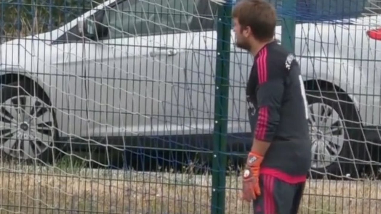 Rot, Elfmeter & Dönges-Glanztaten im Wöllstadt-Derby