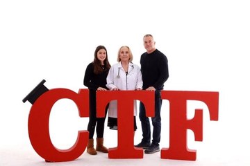 74 yaşında Cerrahpaşa Tıp Fakültesi'nden mezun oldu