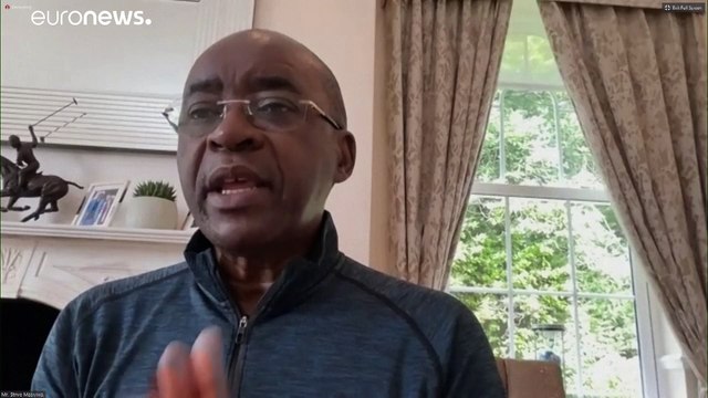 مسؤول إفريقي: لم تذهب جرعة لقاح واحدة لكورونا من المصانع الأوروبية إلى القارة السمراء