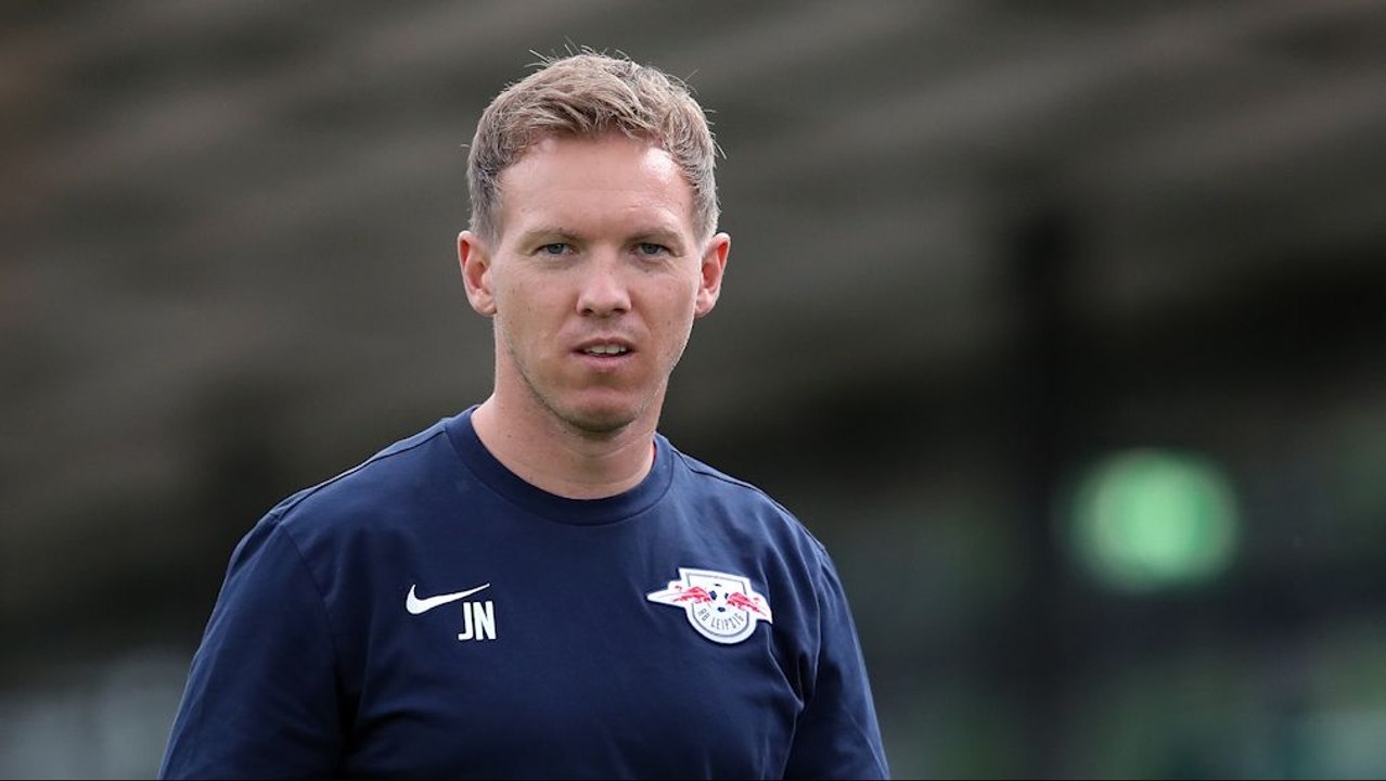 'An die Menschlichkeit appellieren' - Trainer kritisieren Karten-Regelung