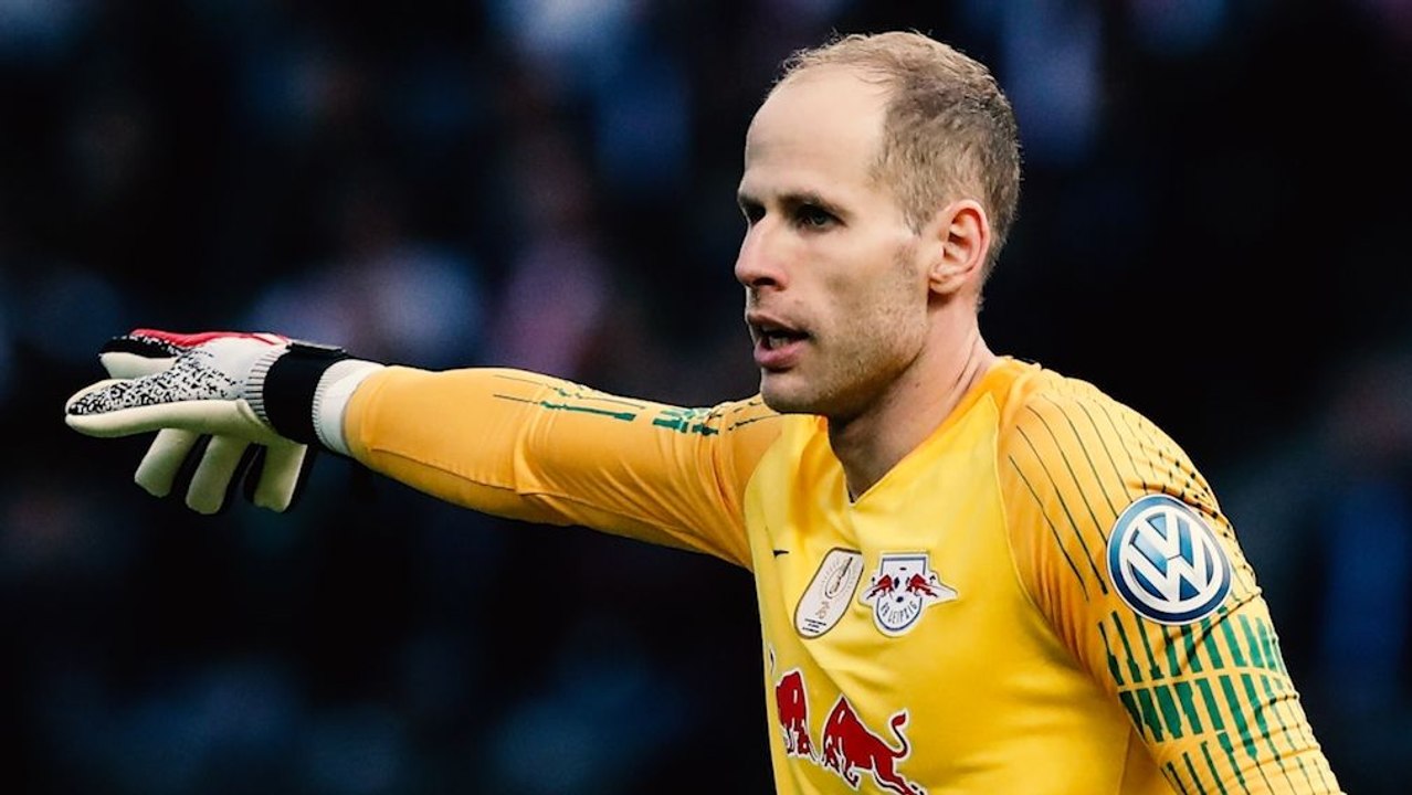 Gulacsi 'in der Form seines Lebens' - Debatten um Neuer