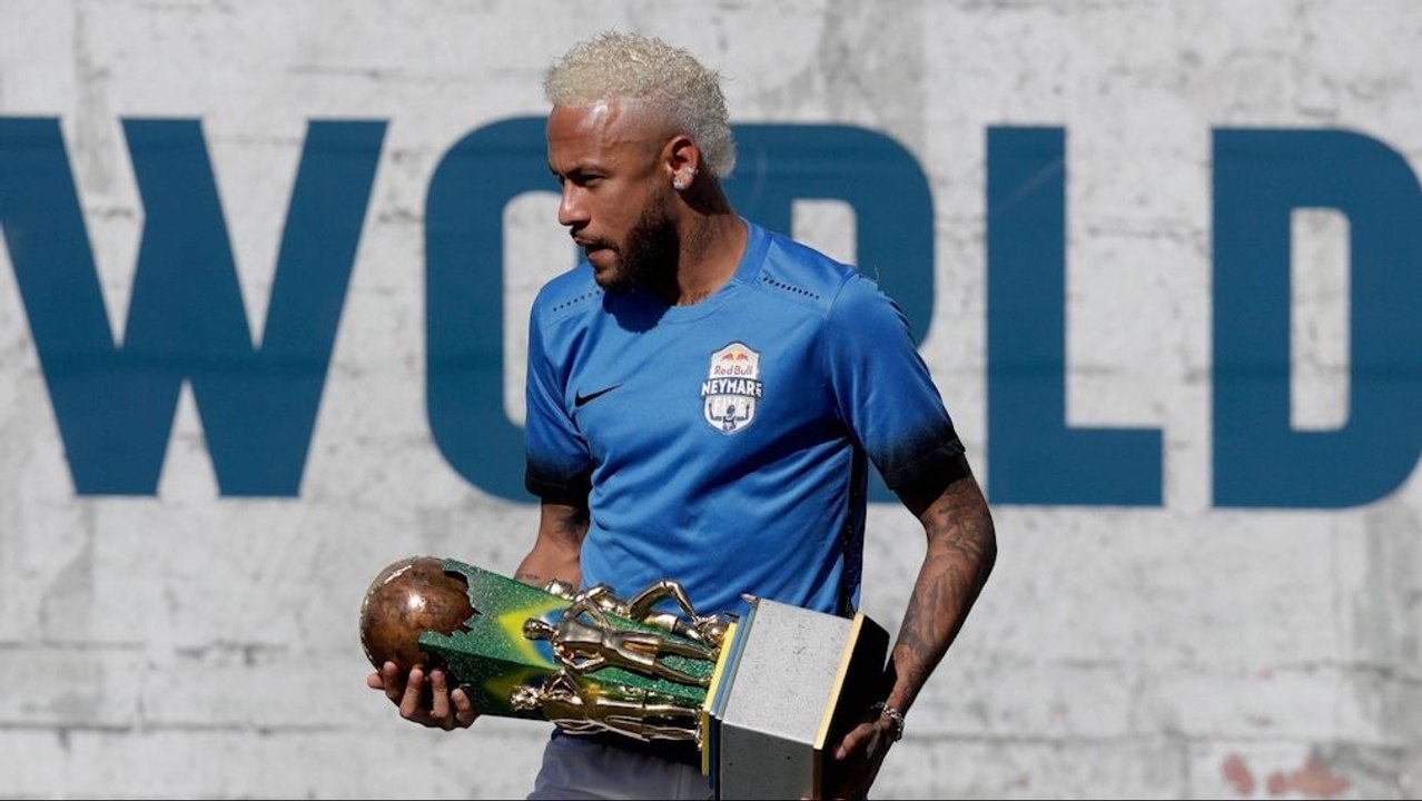 Wechselwilliger Neymar: 'Bin kein Superheld oder perfektes Idol'