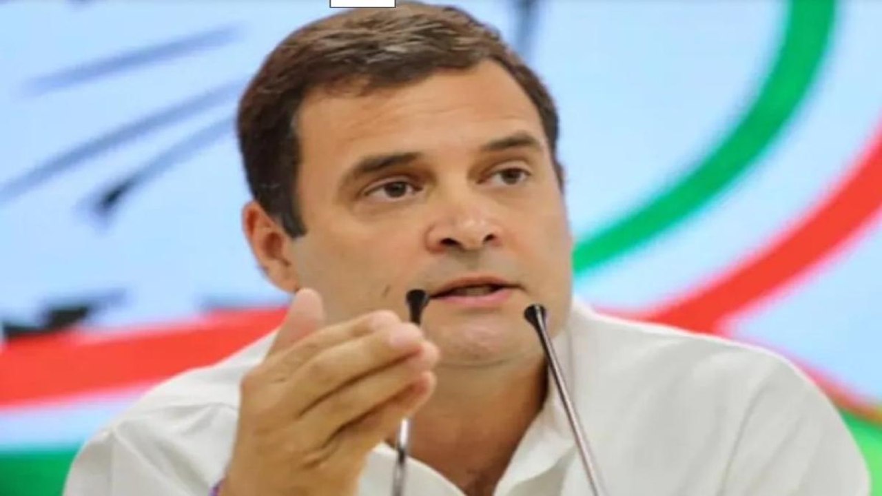 Rahul Gandhi tweets on inflation targeting PM Modi