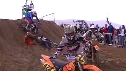 Motosiklet yarışında feci kaza