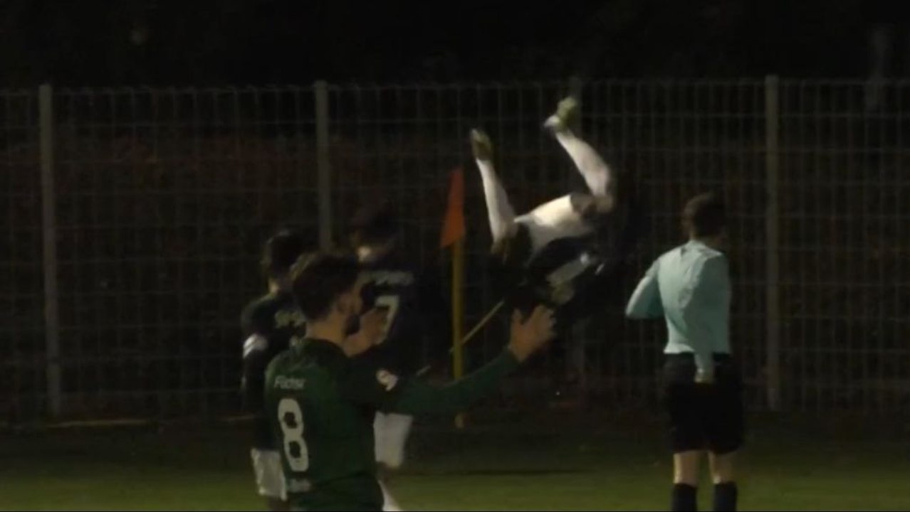 Spielerische Dominanz - Sparta Lichtenberg baut Tabellenführung aus