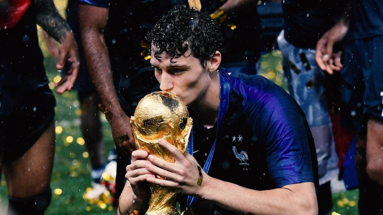 Begehrter Weltmeister: Pavard lässt Zukunft offen