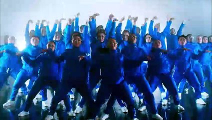 Daddy_Yankee___Snow_-_Con_Calma_(Video_Oficial)