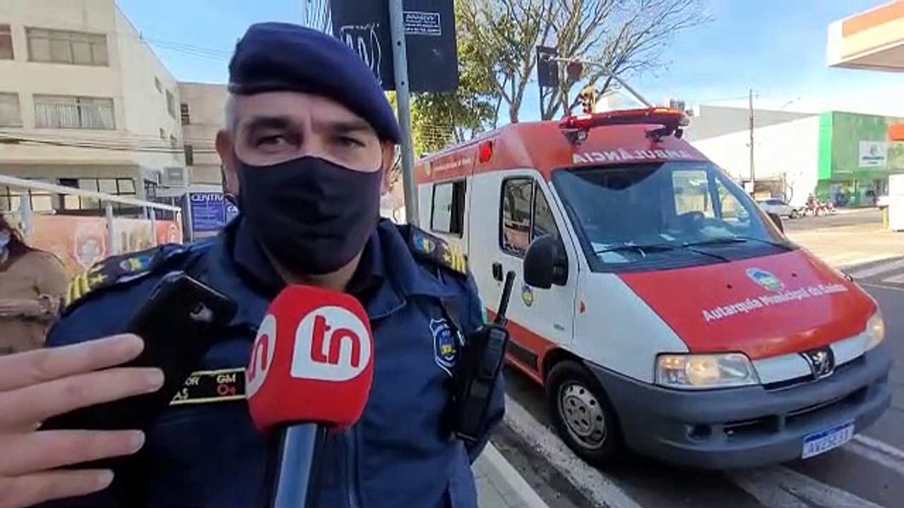 Idoso de 90 anos passa mal no centro de Apucarana