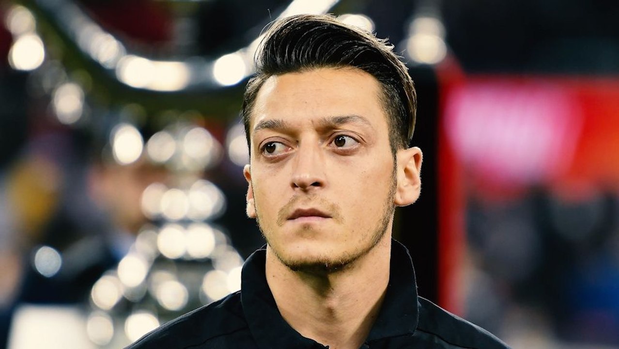 'An ihm scheiden sich die Geister' - Mesut Özil im Porträt