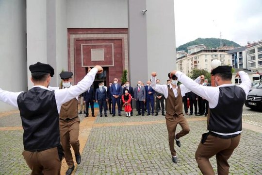 Kültür ve Turizm Bakanı Ersoy Giresun'da gezi ve incelemelerde bulundu