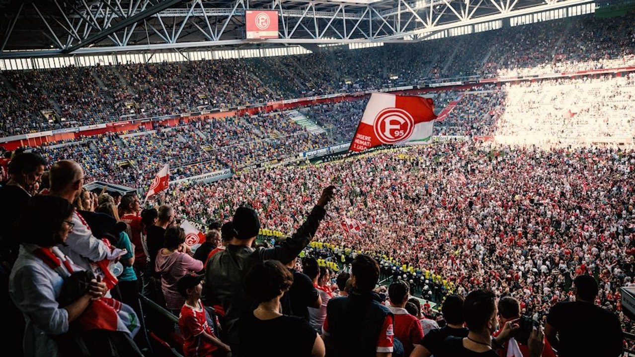 Düsseldorf feiert die Fortuna - Kiel wird 'brennen'