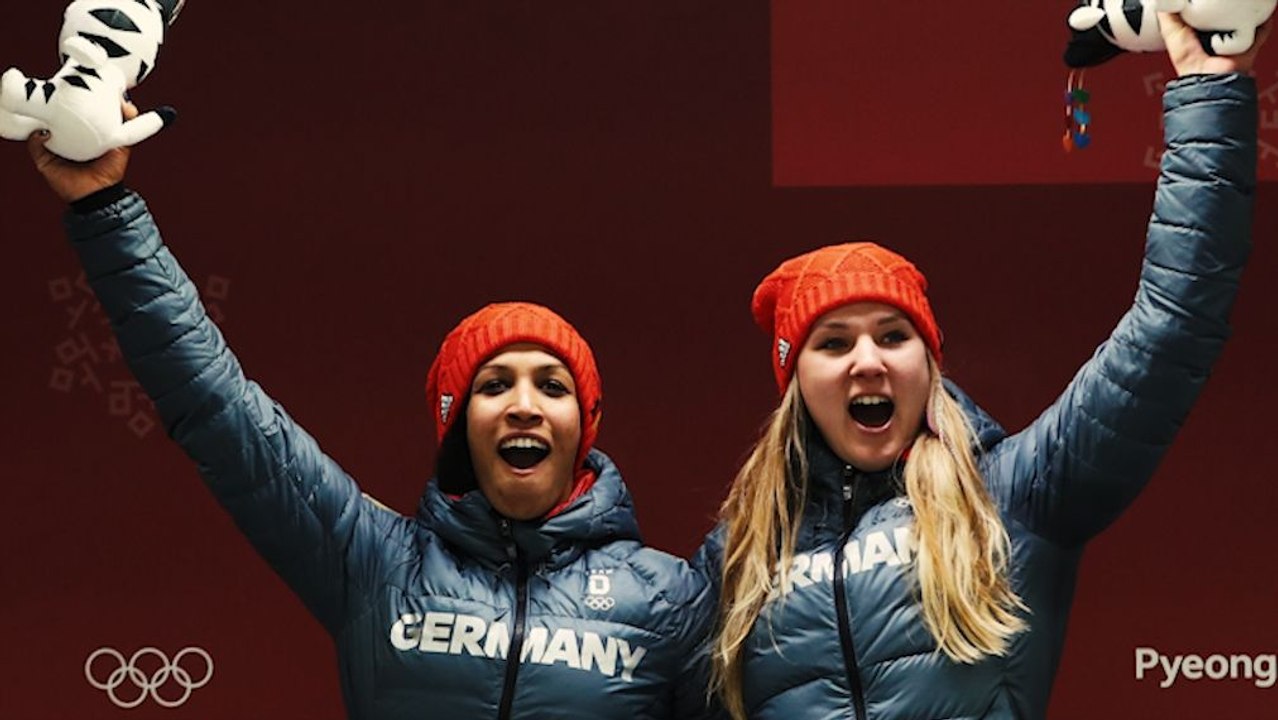 Gold im Zweierbob - Jamanka und Buckwitz überraschen alle