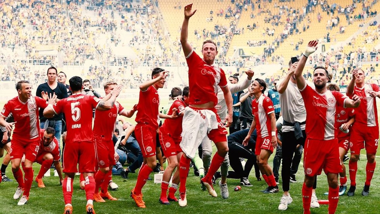 Party in Düsseldorf - Fortuna steigt auf