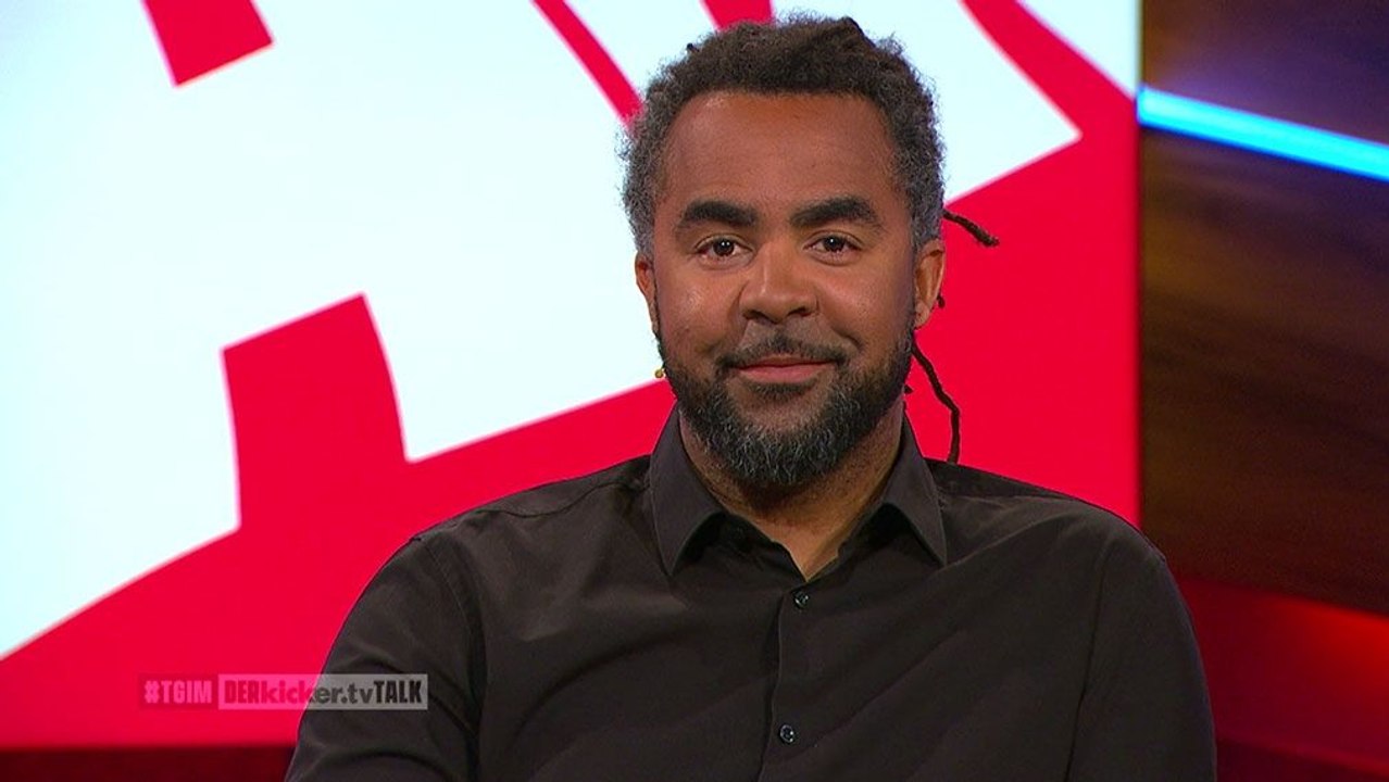 Owomoyela über Stögers Chancen in Dortmund