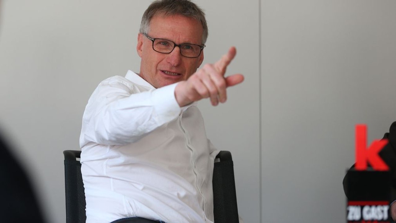 Zu Gast beim kicker: Michael Reschke