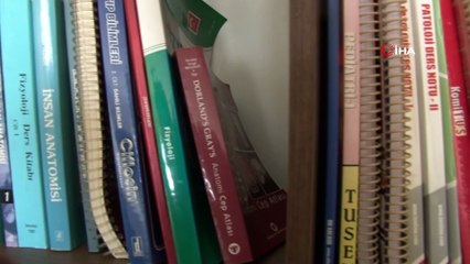 74 yaşında Cerrahpaşa Tıp Fakültesi'nden mezun oldu