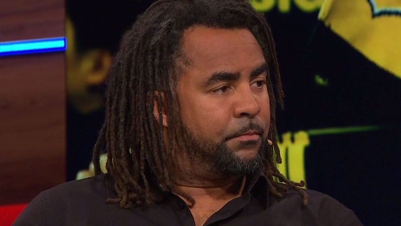 Owomoyela: 'Fußball darf kein Luxusgut werden'