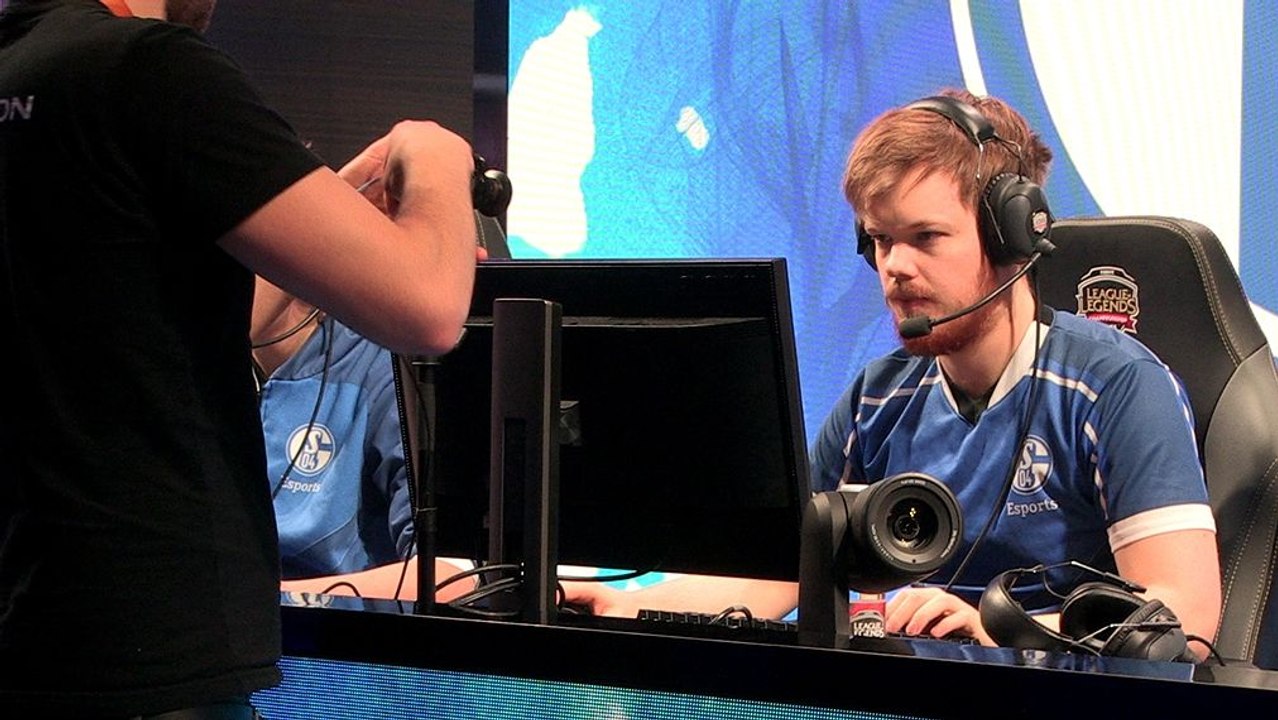 LoL: Moderatorin 'sjokz' über Schalkes Leistung