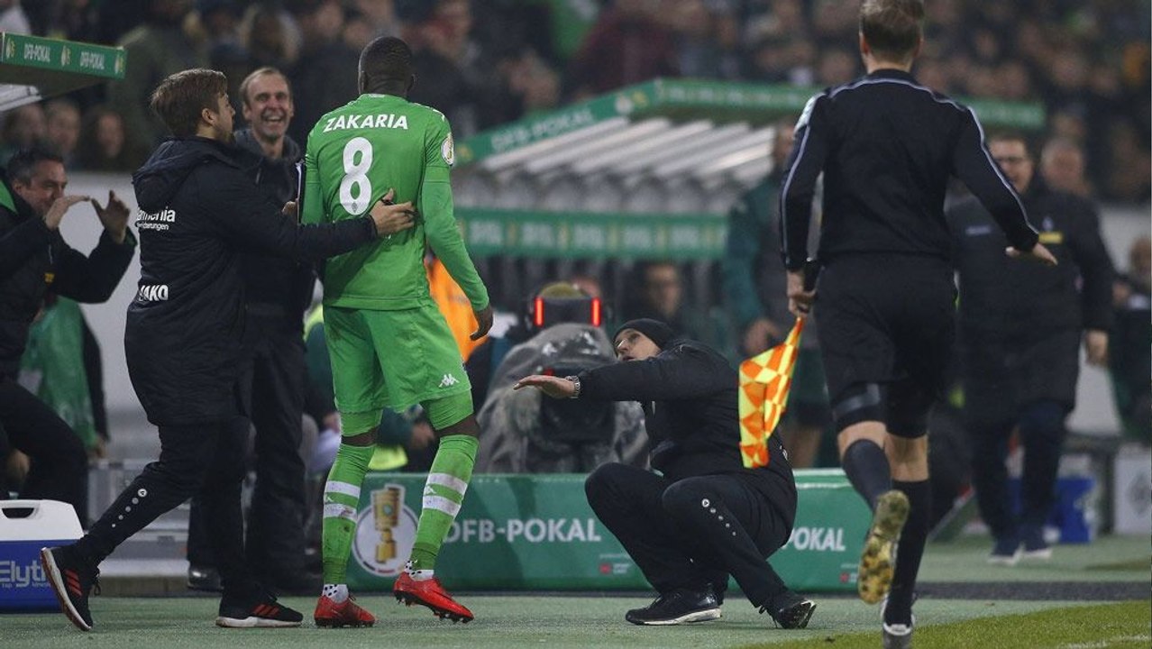 'Ich rutsche weg': Herrlich entschuldigt sich für Schwalbe