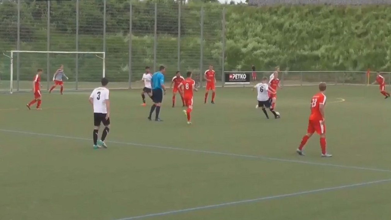 Siegtor per Distanzknaller für Bedburg