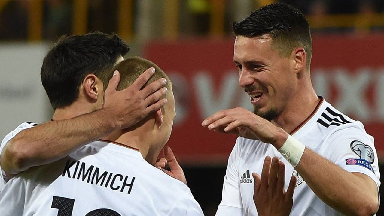 Weltmeisterliche Dominanz - DFB-Team löst WM-Ticket