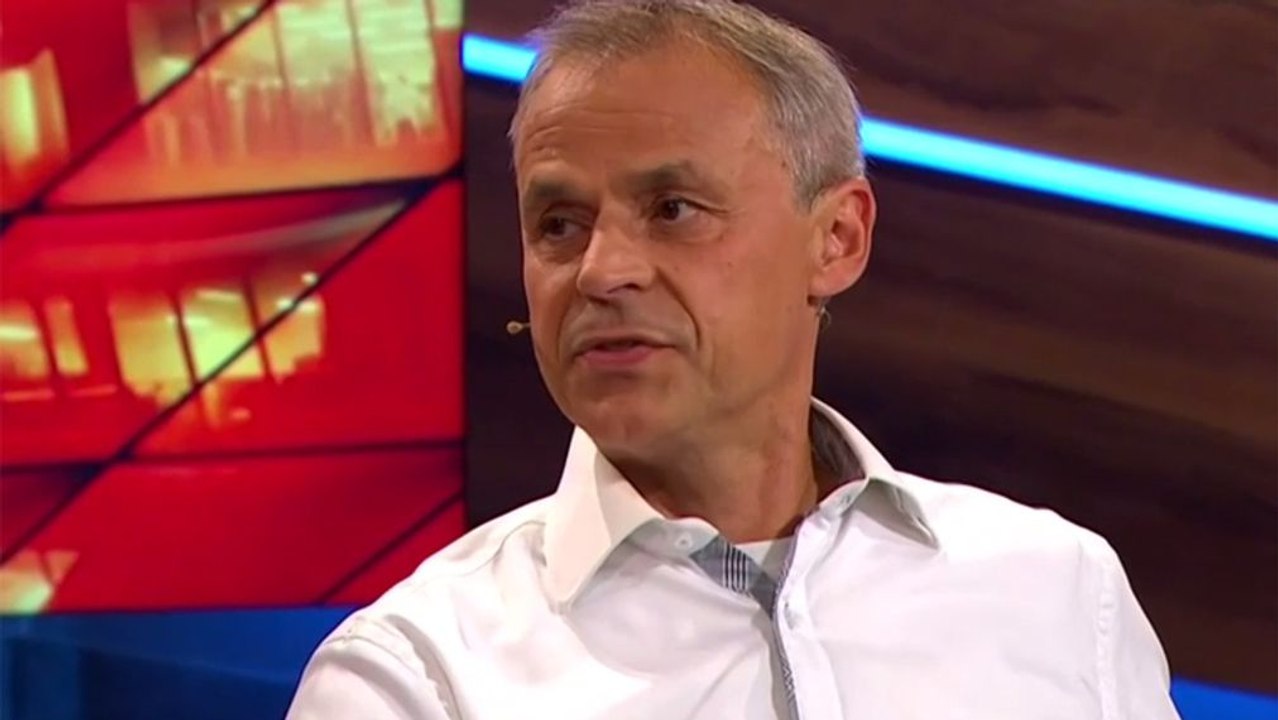 Thon: 'Lewandowski sprangen alle Bälle weg'