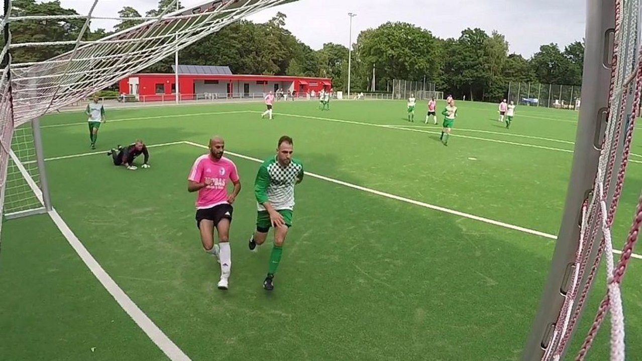 Inter 2000 ohne Probleme gegen den TSV Neuland