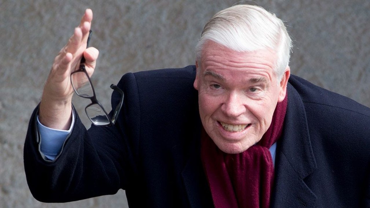 Wieder Unruhe durch Kühne - Der normale HSV-Wahnsinn