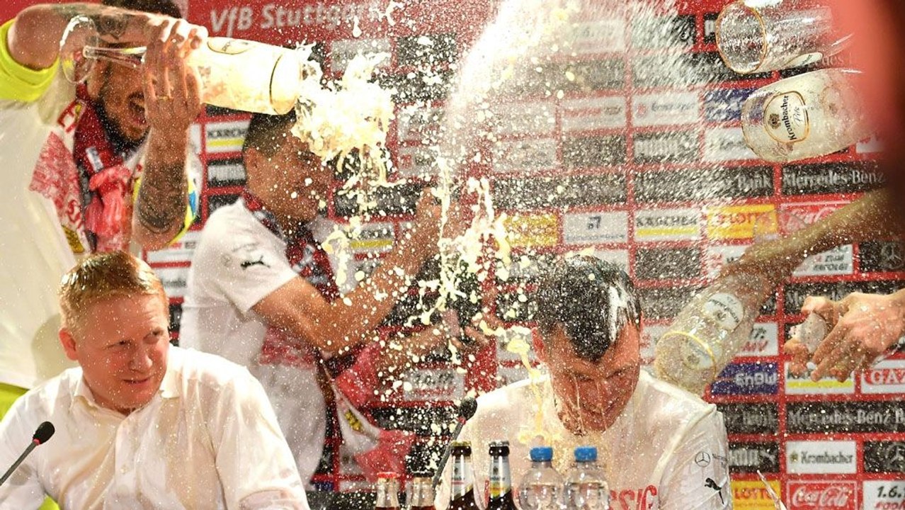 Völlig aus dem Häusle - VfB feiert Aufstieg