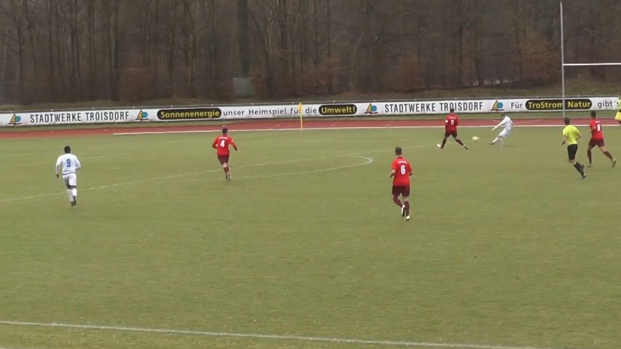 Traumtor! Swiatkowski zeigt starke Schusstechnik